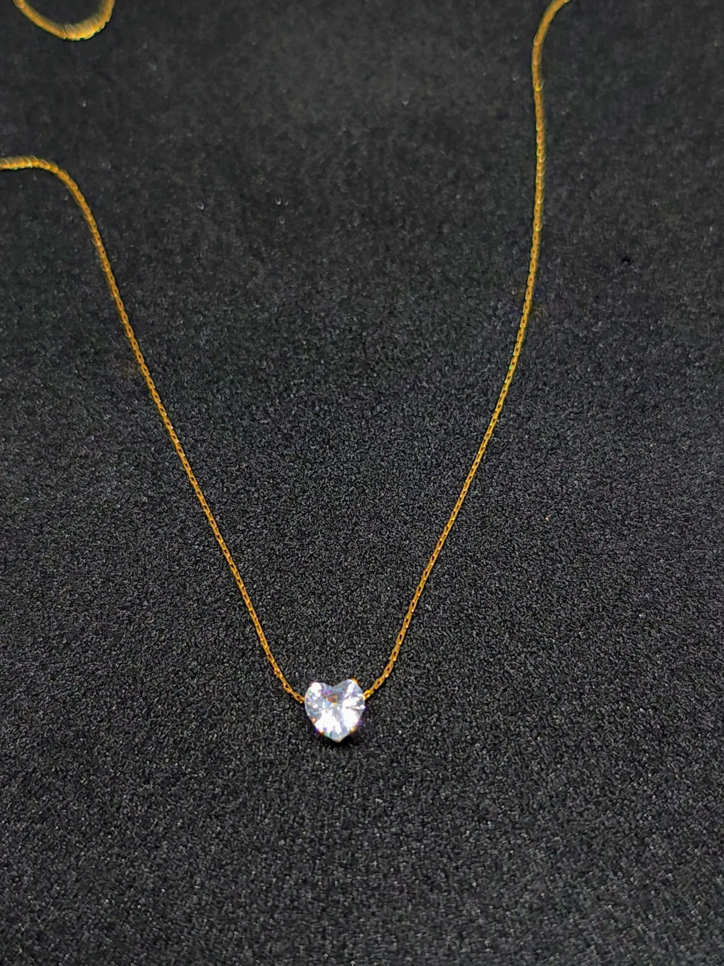 [AM-NL-00000144] Single Stone Crystal Heart Pendant