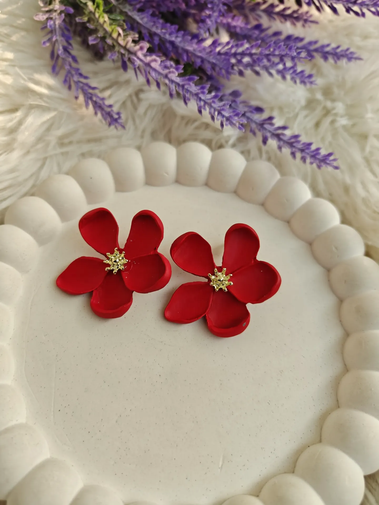 [AM-ER-00000184] Red Floral Earrings