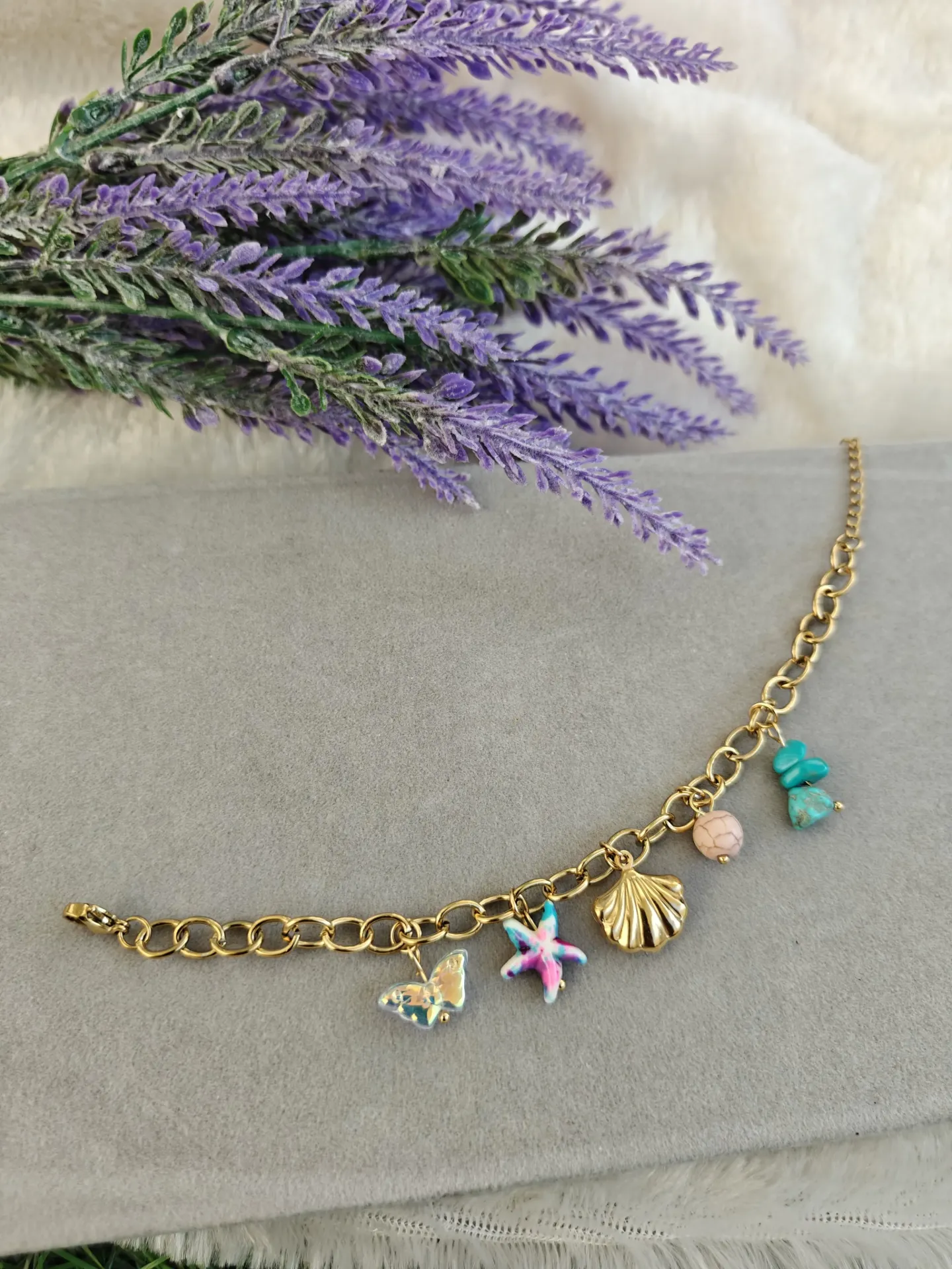 [AM-CH-00000220] Shore Charms Bracelet - Shell - Chunky