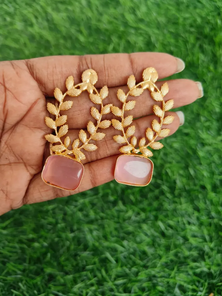 Adorned Vines - Pink