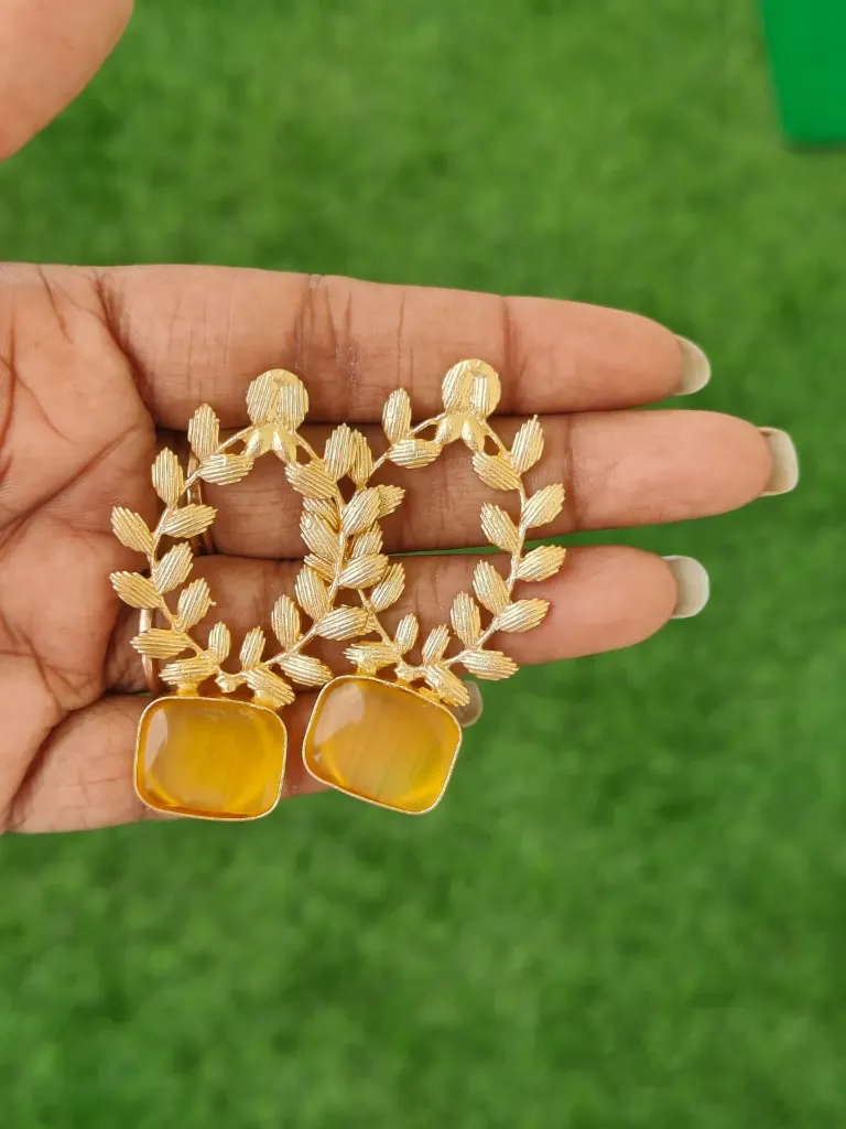 Adorned Vines - Yellow