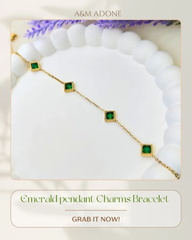 [AM-CH-0000099] Emerald Green Charms Bracelet